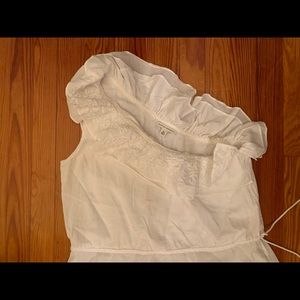 Banana Rep. white off the shoulder ruffled shirt.